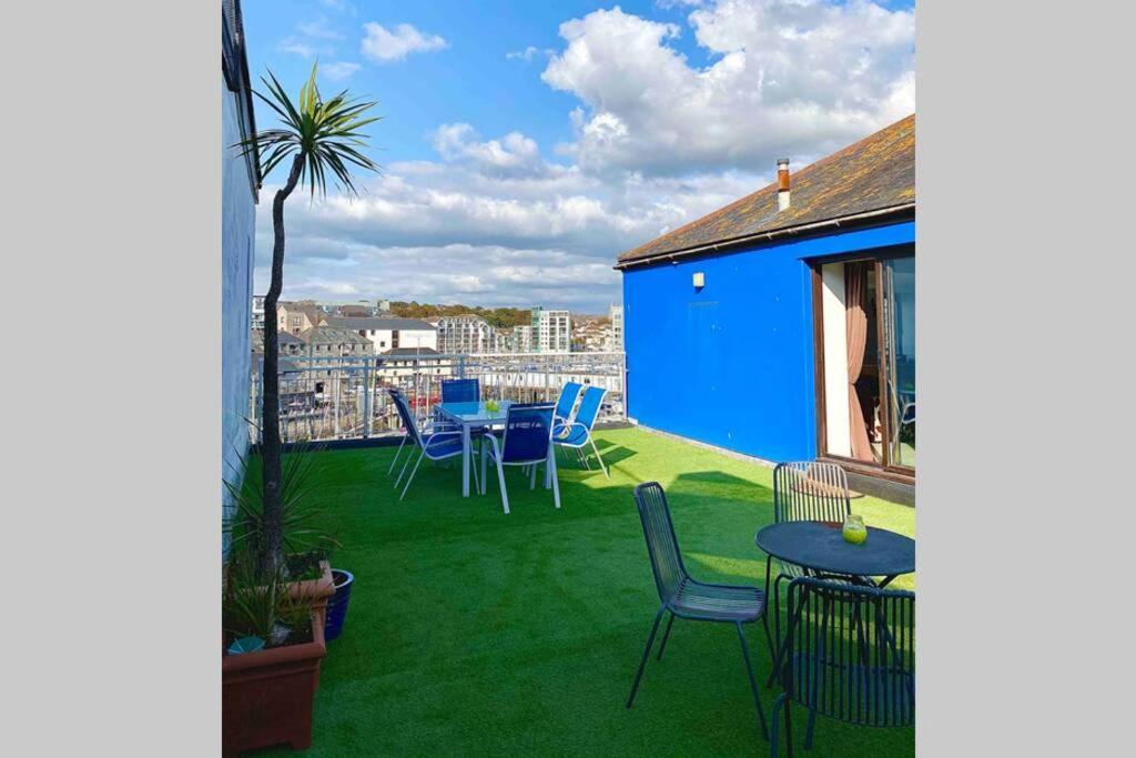 Apartment With Roof Terrace By Historic Harbour
